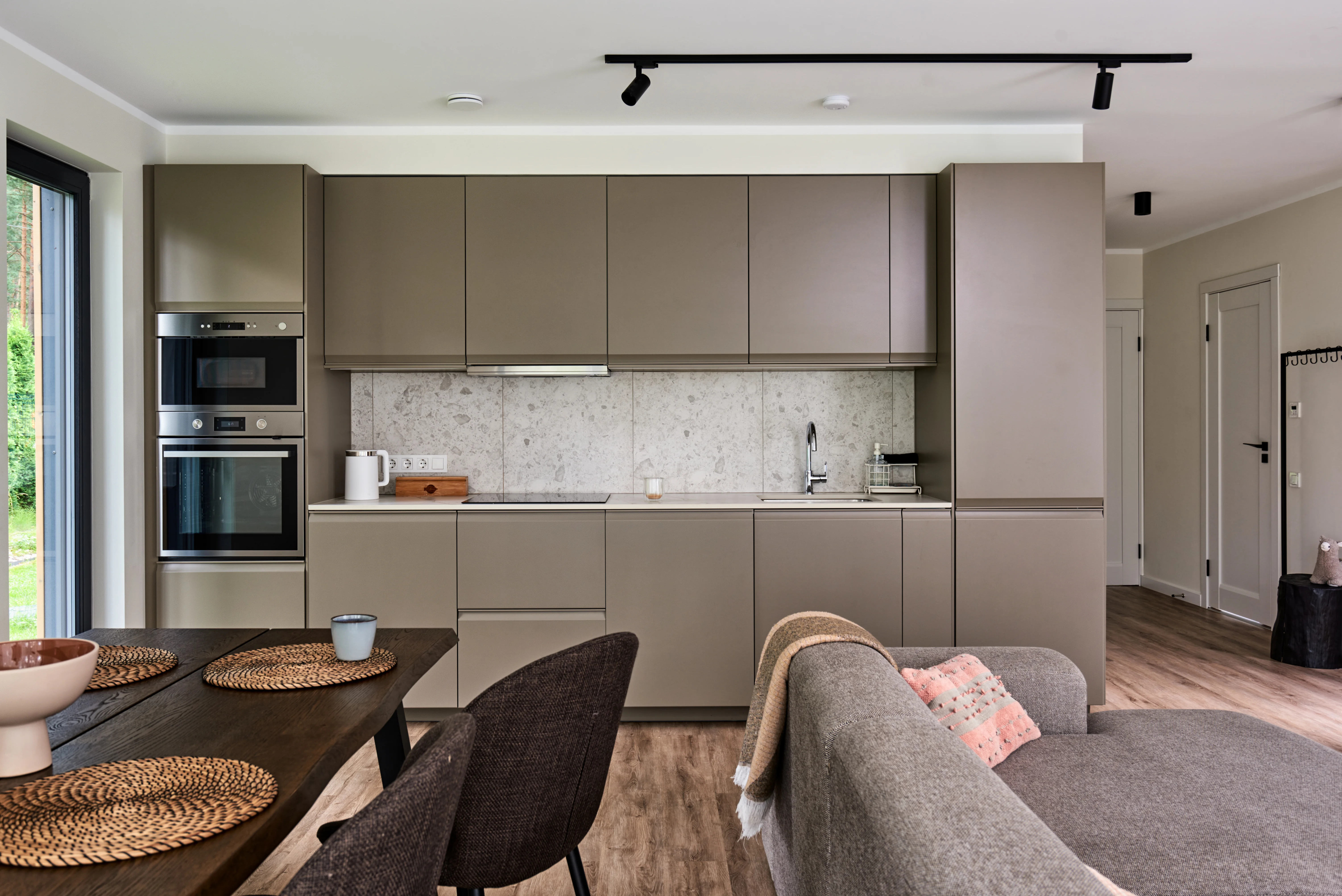 CHALET kitchen